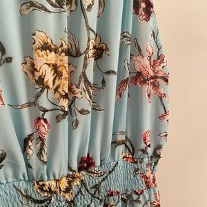 This dress is perfect for attending a summer wedding or girls brunch Cato 14/16W